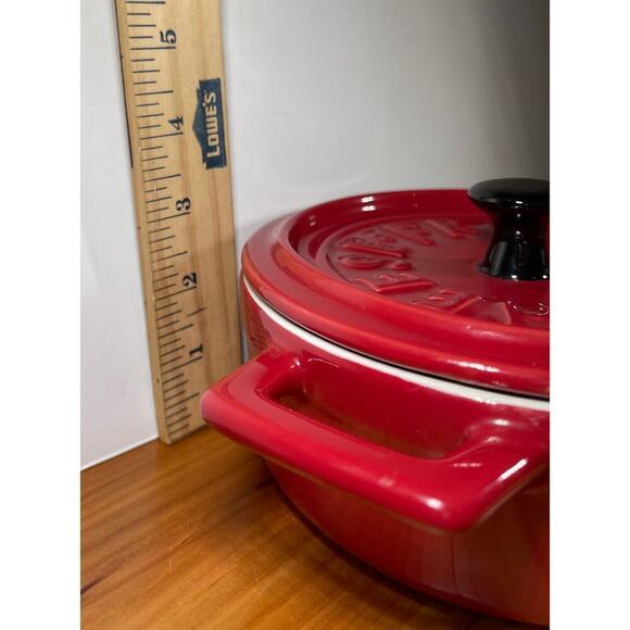 Red Brie Cheese Fromage Baket Red Gourmet Kiss That Frog Collection - Picture 6 of 7